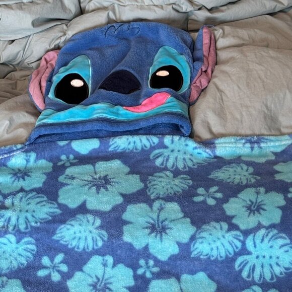 Kids Stitch Blanket Portable Baby Sleepover Disney LILO and Stitch Hawaiian Trop - Picture 3 of 4